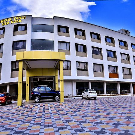 Hotel Tania Searock Daman Exteriör bild